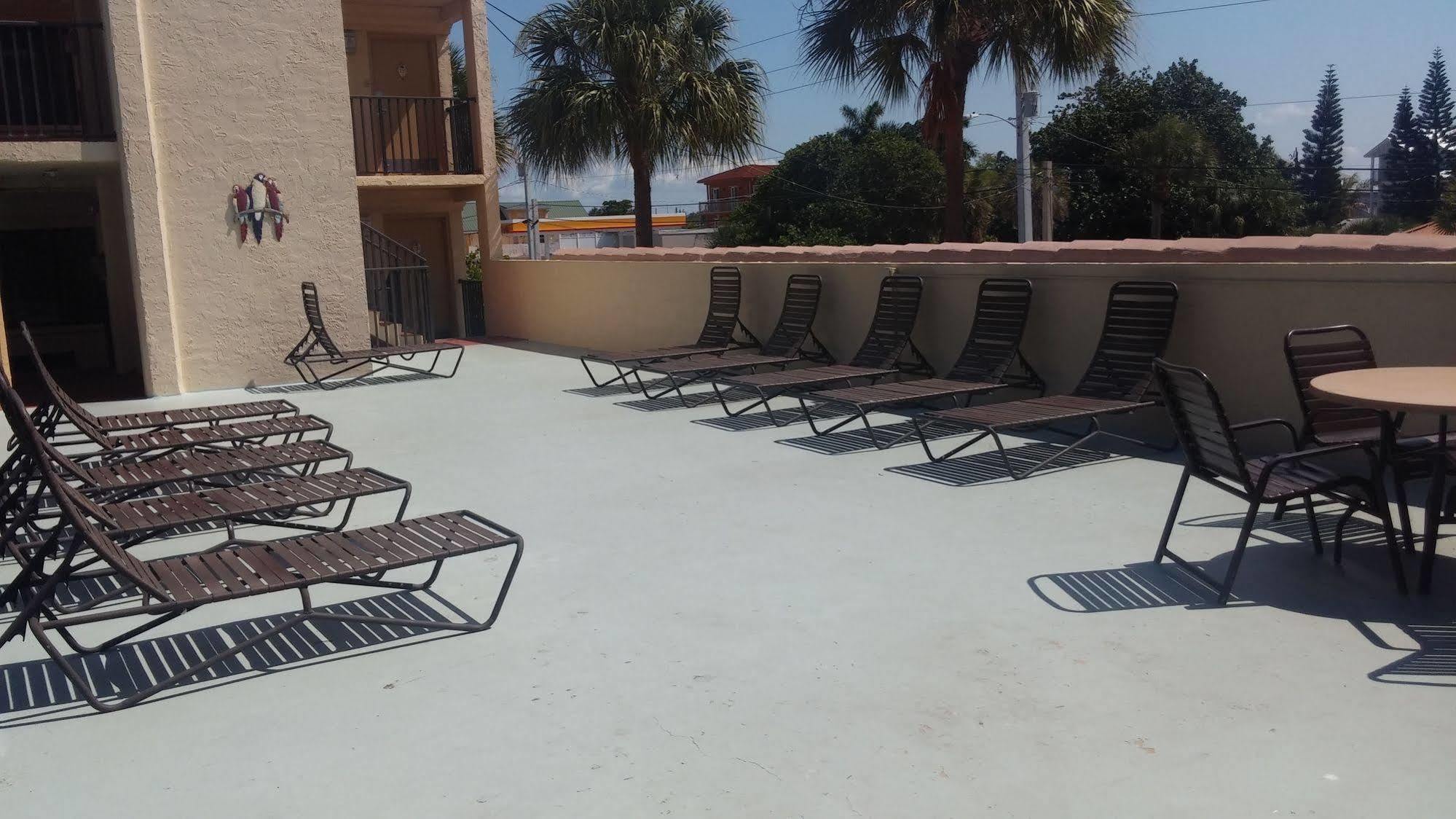 Anna Maria Island Dream Inn Holmes Beach Exterior photo